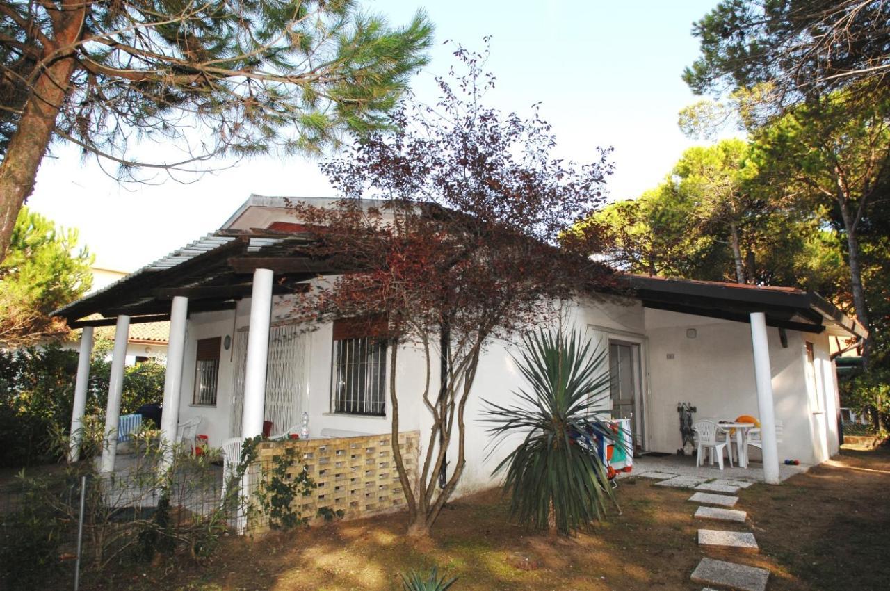 Villa Maila Bibione Bagian luar foto
