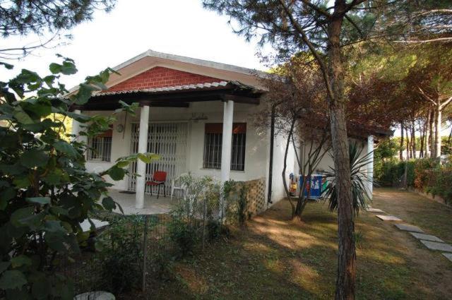 Villa Maila Bibione Bagian luar foto
